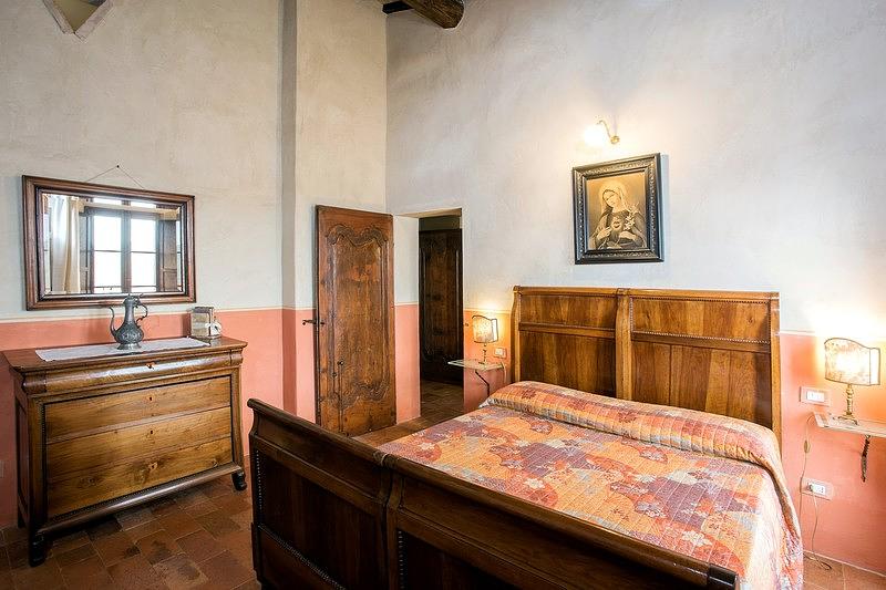 #<Apartment:0x00007f2e7caa5a08> view 11