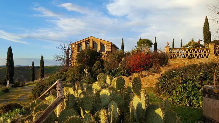 around the house @cunina 72