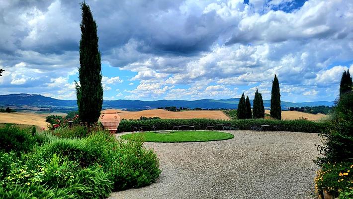 around the house @cunina 10