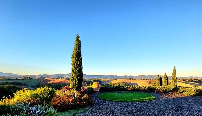 around the house @cunina 3