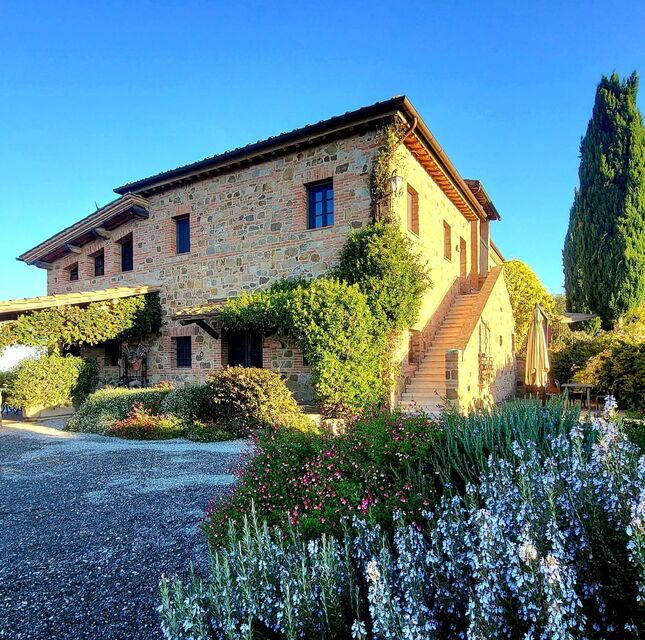 #<Apartment:0x00007ff790dadf88> view 2