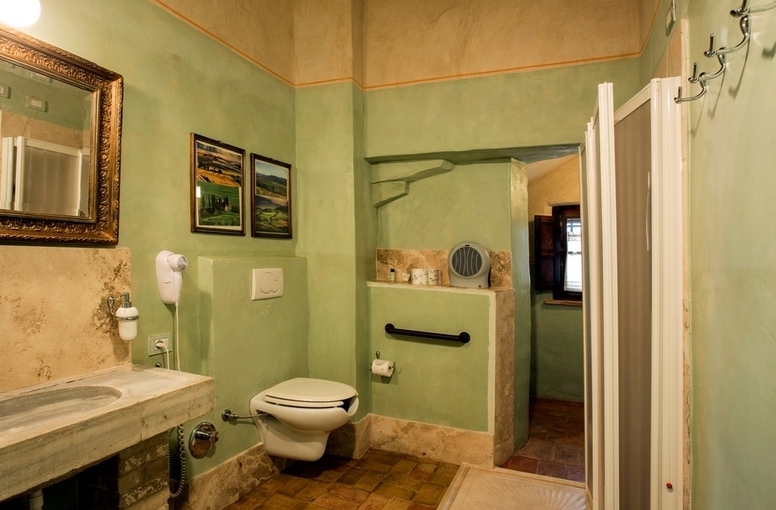 #<Apartment:0x00007ff790f50d90> view 13